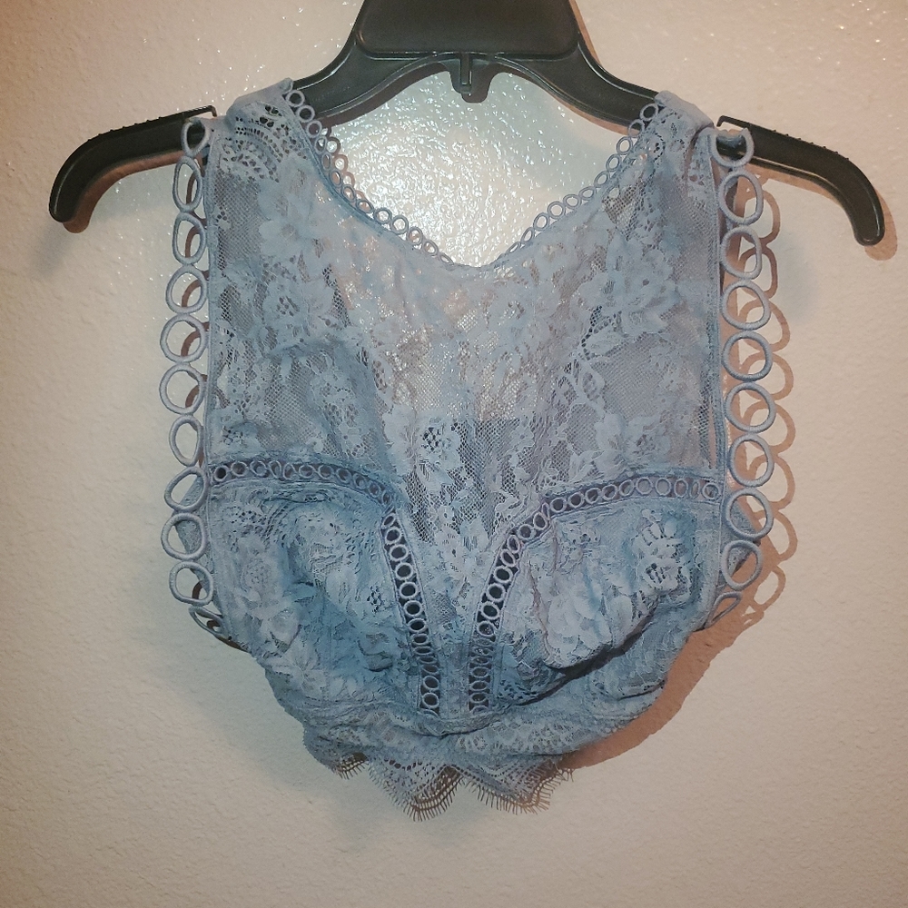 VICTORIA'S SECRET Dream Angels Blue Lace High Neck Lightly Lined Bralette Medium